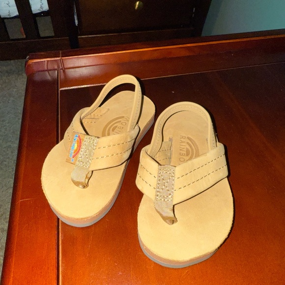 Rainbow Kids Beige Flip Flops - Picture 2 of 3